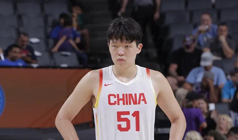 博格巴：亚马尔即使不是世界最佳也是前三，他需更专注于踢球