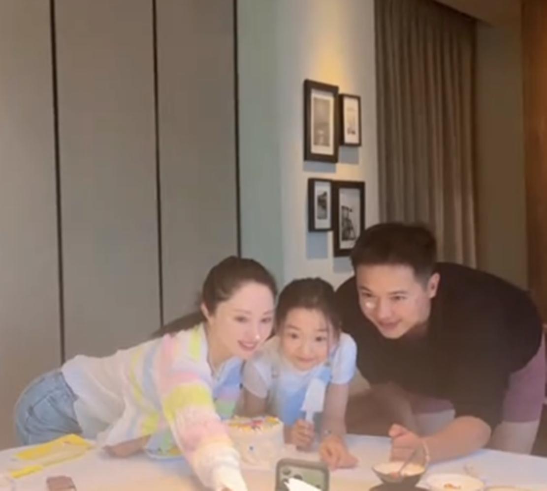 曼晚：加斯科因当年为钱拒曼联选热刺结果后悔终身，M费要注意了
