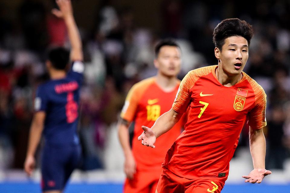 乌法115k欧元买断阿加波夫，结束租借正式加盟