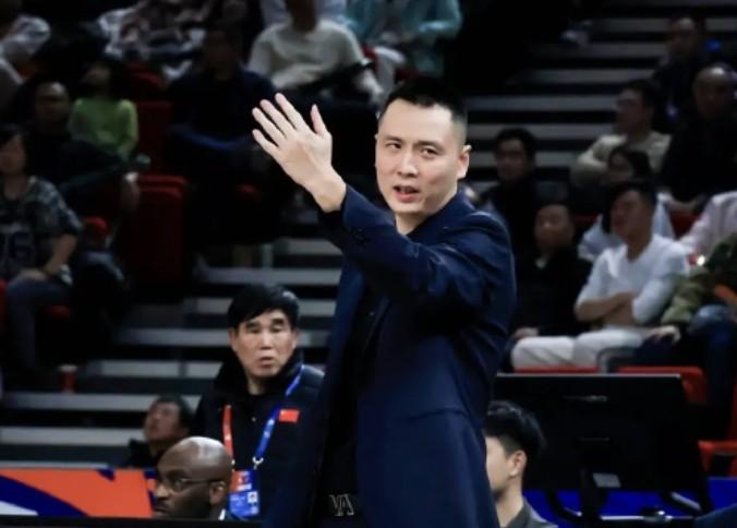 特雷·杨4900万选项在即 奇才面临合同考验