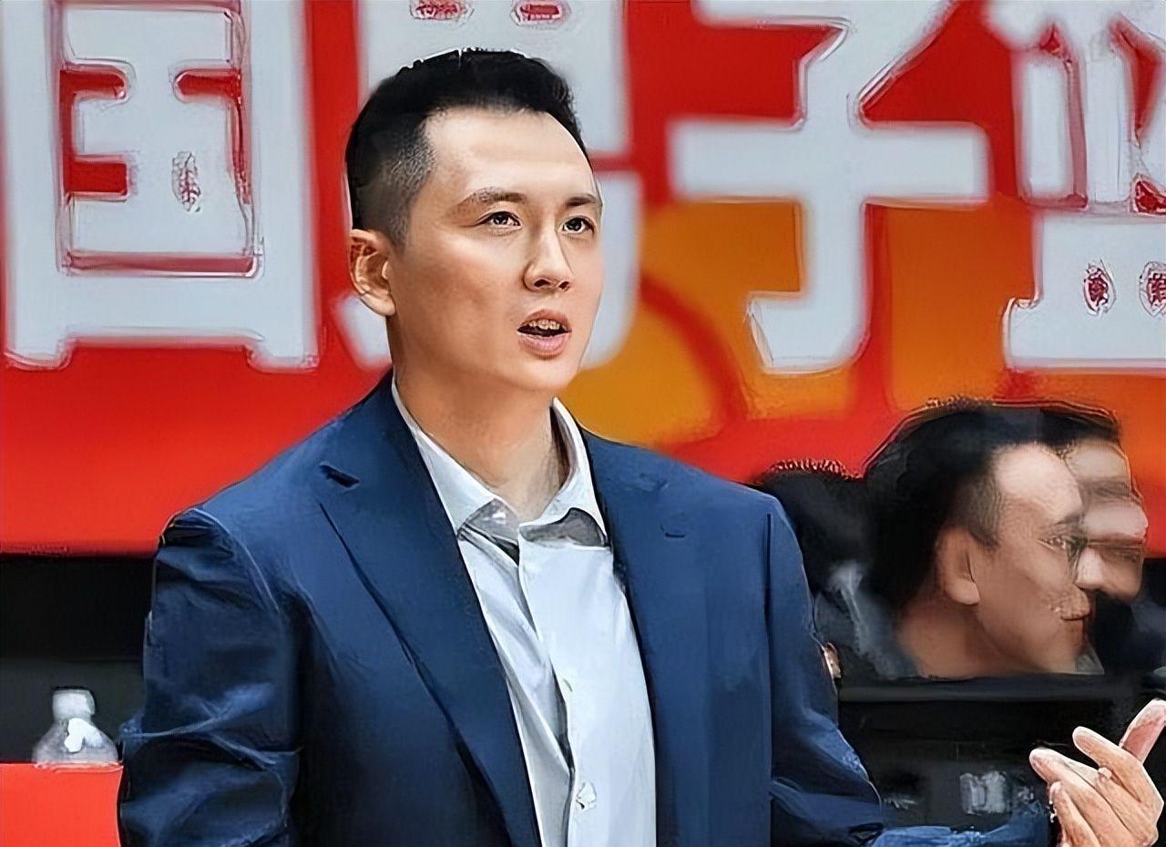 吃饭睡觉打马刺!尼克斯本赛季获得双冠王,对手都是马刺