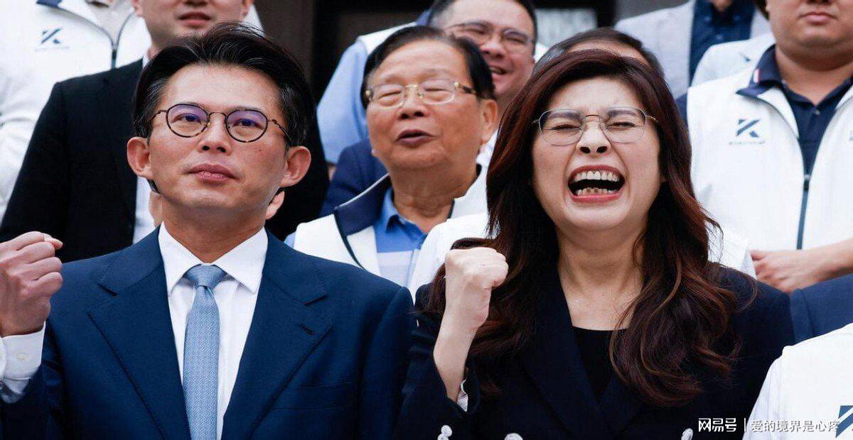 字母布朗并未绑定！阿龙可自行申请交易快船也有意 被绿凯伤透？