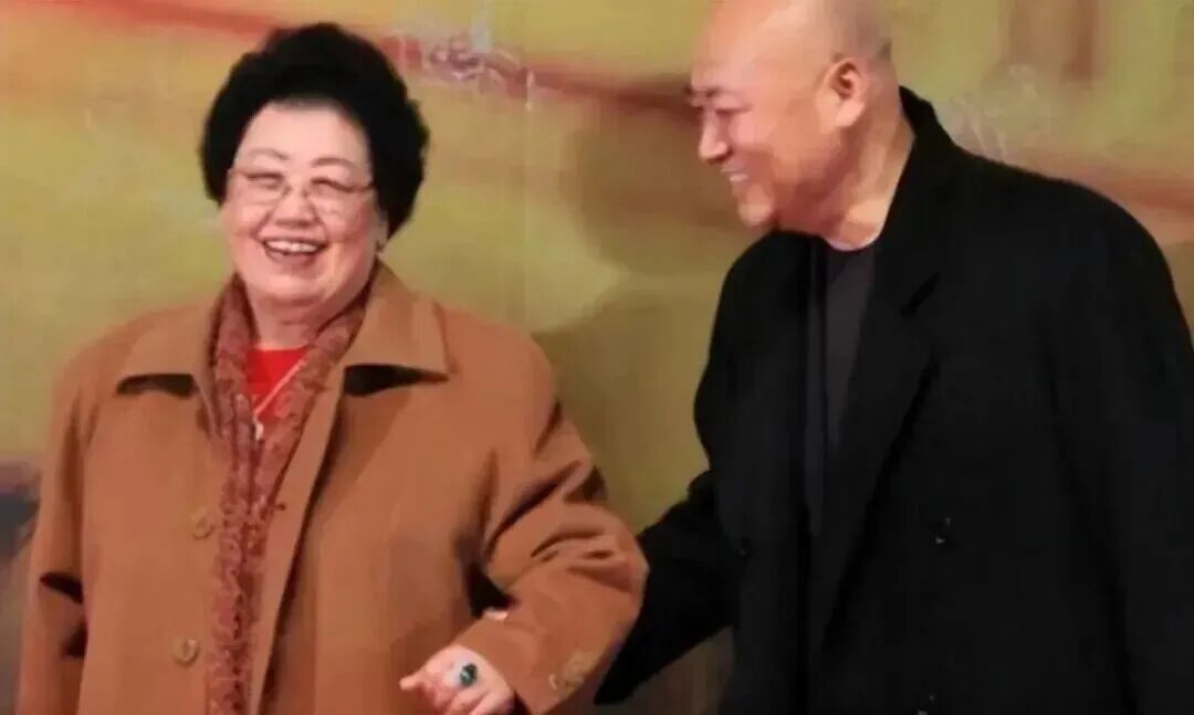 华体会体育哈登休斯顿被捕,因车内非法携带枪支