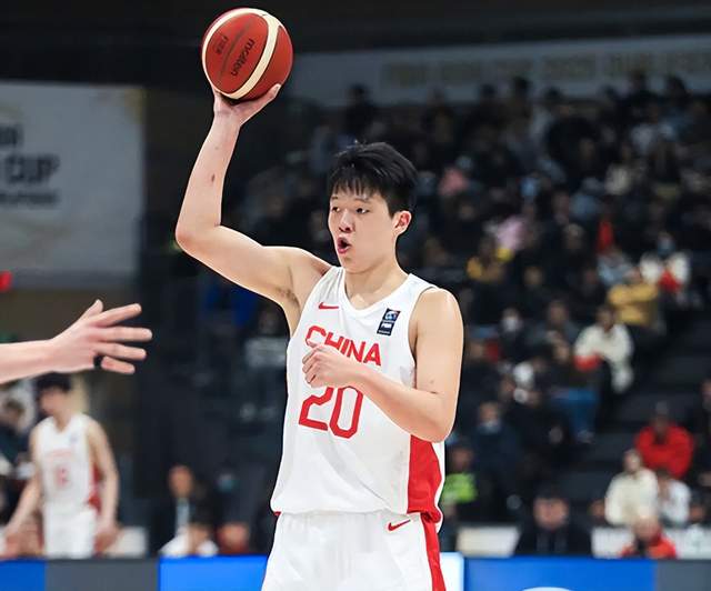 华体会体育勇士消息：近10年fmvp排名出炉，詹姆斯有望加盟，格林痛批文班