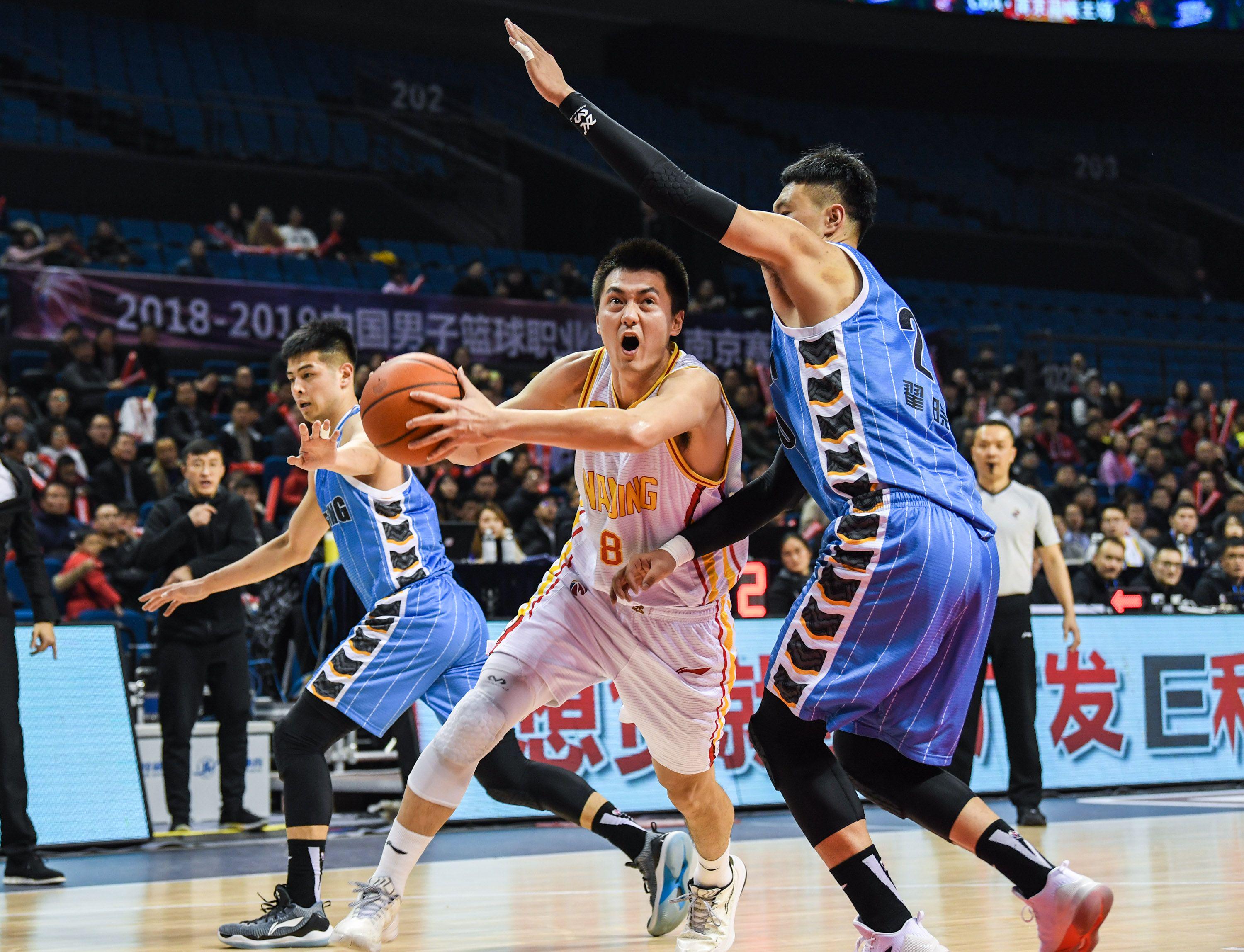 尼克斯夺冠夜 布伦森父亲向库班致谢