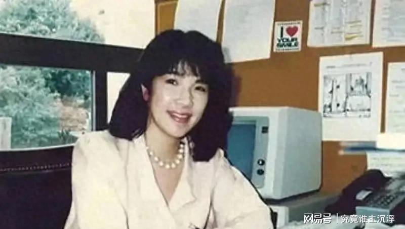 杨瀚森新老板夺冠了!NHL飓风队捧起斯坦利杯:给开拓者打个样?