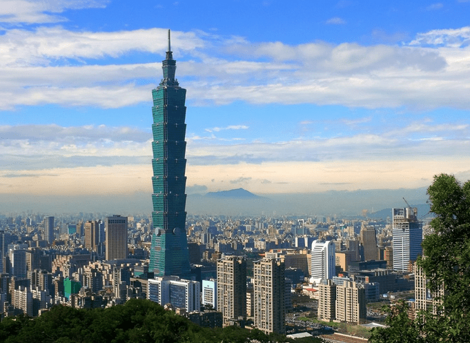 沃齐尼亚半年前差点退出佛得角队,今晚逼平西班牙一夜成名